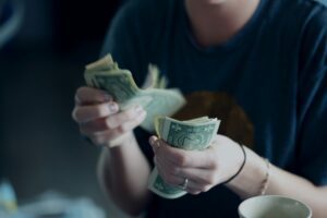 découvrez comment financer vos études avec notre guide complet sur le financement étudiant. conseils, options de prêt, bourses : tout ce qu'il faut savoir pour réussir votre projet d'études.