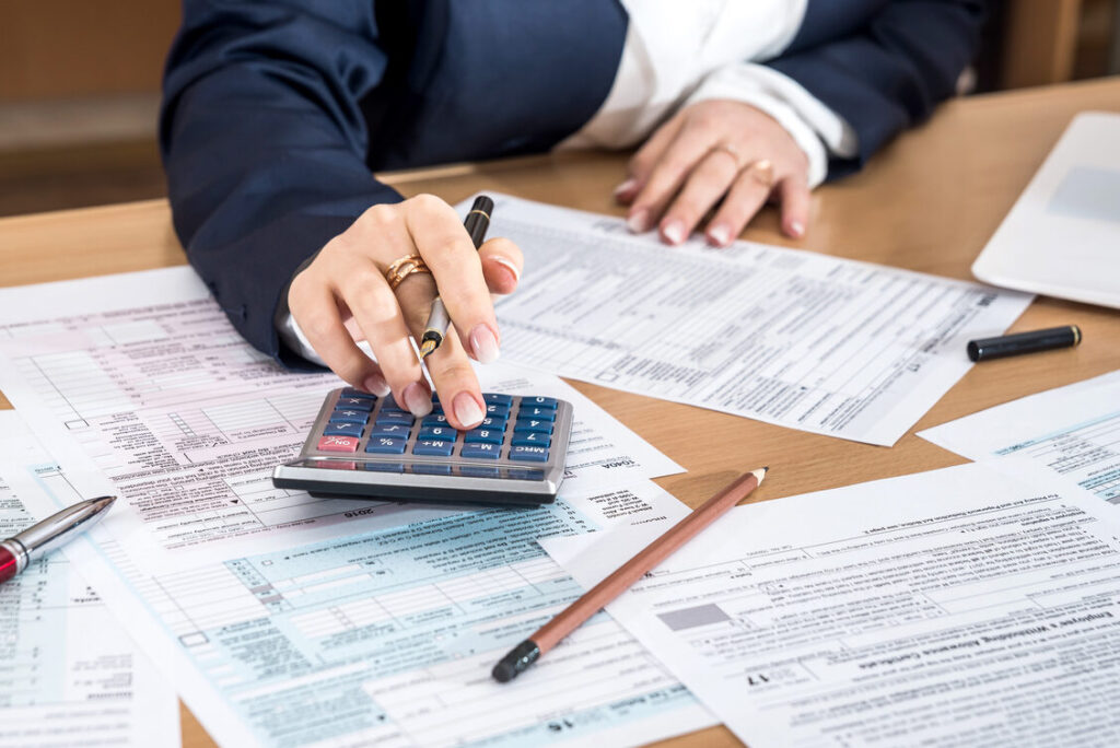 Comment calculer le salaire net à partir de 3500 euros brut ?