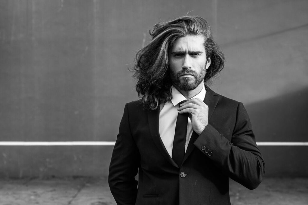 Comment entretenir ses cheveux longs quand on est un homme ?