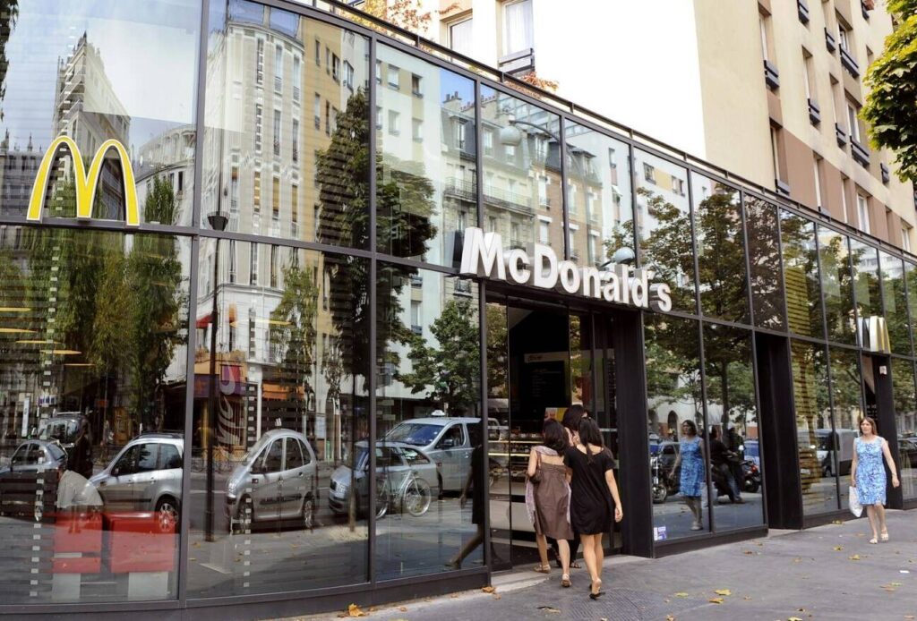 Comment évoluent les prix chez McDo en 2023 ?