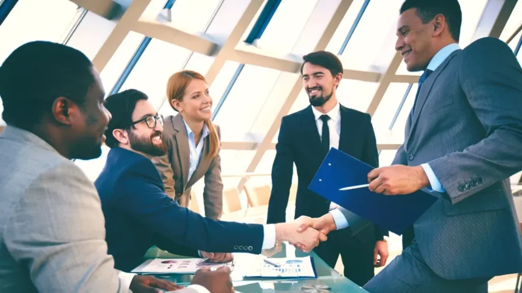 Comment les citations sur la croissance économique inspirent-elles les entrepreneurs ?
