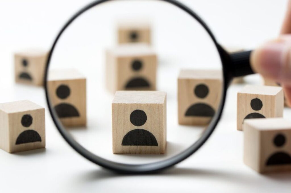 Comment retrouver une personne perdue de vue ?