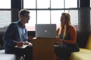 conseils pour obtenir un crédit en tant qu'intérimaire