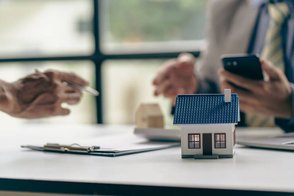 Investissement dans le viager : une stratégie patrimoniale rentable