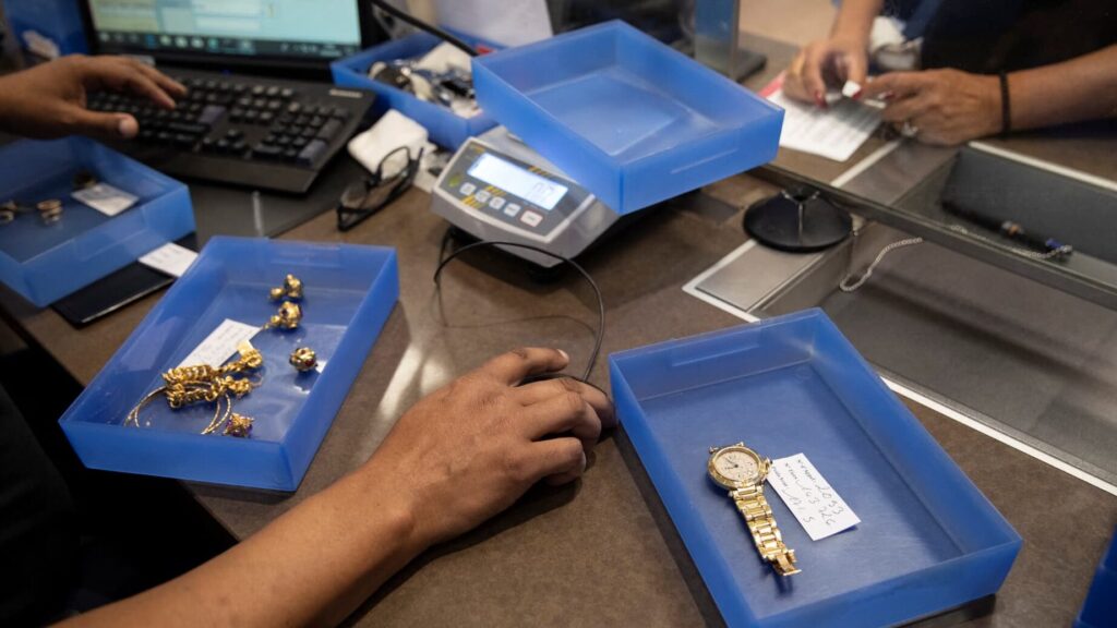 Où déposer des bijoux contre de l&rsquo;argent ?