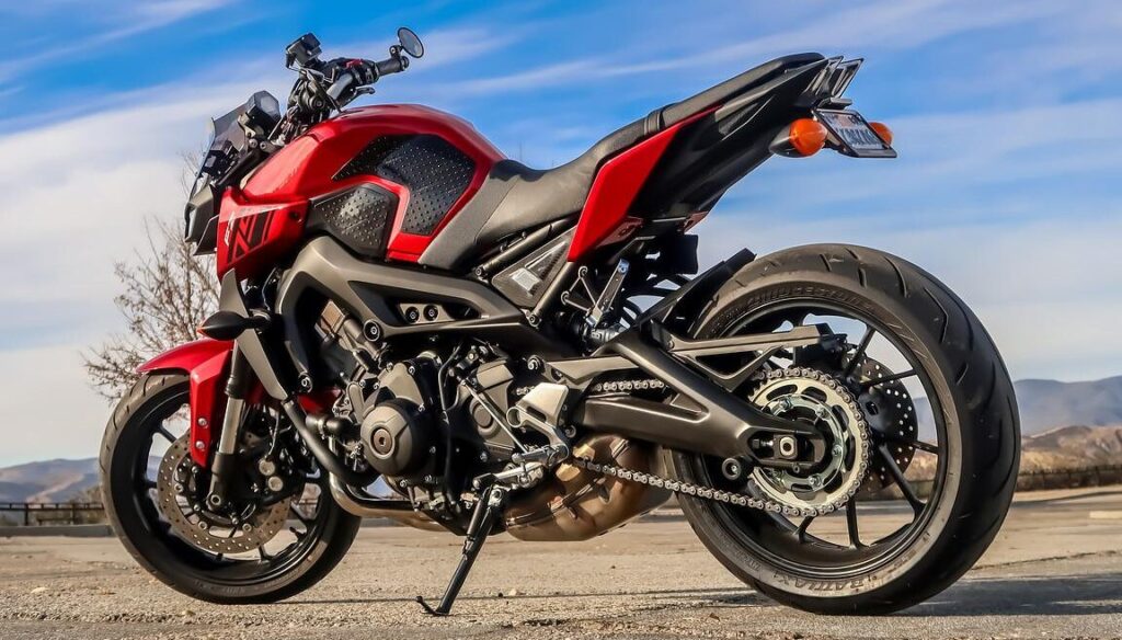Quelle est la limite de chevaux pour un jeune conducteur moto ?