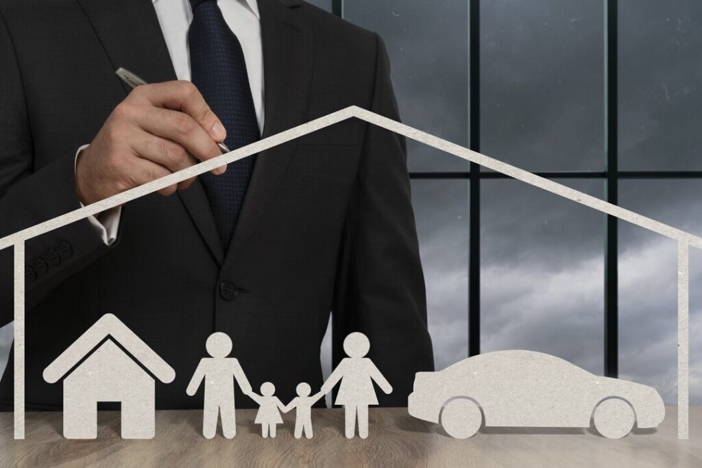 Quels sont les avantages de la souscription à une assurance chez Sogesur ?